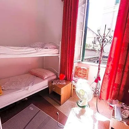 Sunshine Guest House-3